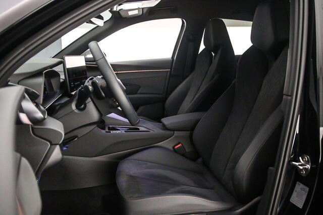 Cupra Terramar Business 1.5 TSI eHybrid 204pk DSG Automaat Trekhaak, LED matrix koplampen, Adaptive cruise control, Elektrische achterklep, Achteruitrijcamera