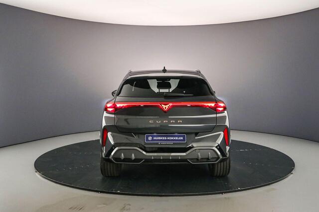 Cupra Terramar Business 1.5 TSI eHybrid 204pk DSG Automaat Trekhaak, LED matrix koplampen, Adaptive cruise control, Elektrische achterklep, Stoelverwarming