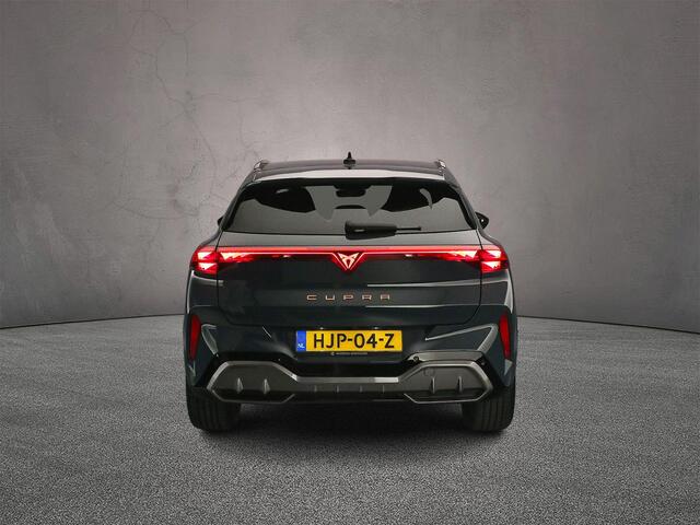 Cupra Terramar Essential 1.5 TSI eHybrid 204pk DSG Automaat Trekhaak, Adaptive cruise control, Elektrische achterklep, Achteruitrijcamera, Stoelverwarming