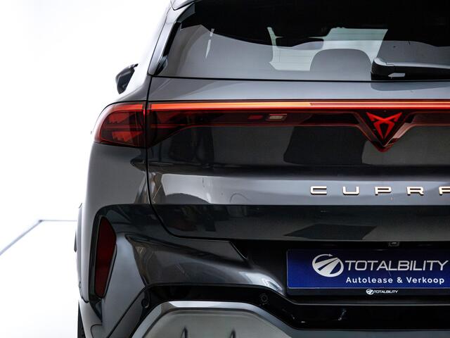 Cupra Terramar 1.5 TSI e-Hybrid Business | Elec. stoel(en) met geheugen | Stoel- & Stuurverw. | Elec. achterklep | 360 Camera | Travel assist, Sfeerverlichting, Navigatie, App. connect, All season banden, Adap. Cruise