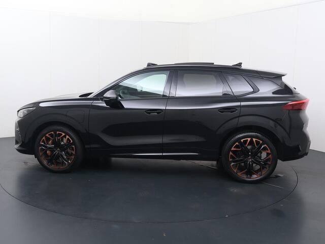 Cupra Terramar 1.5 TSI e-Hybrid VZ Performance | 272 PK | Panoramadak | Akebono performance remsysteem | Head-up display | Matrix LED koplampen | Lederen bekleding | 360 Graden camera |