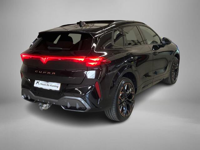 Cupra Terramar 1.5TSIe-Hybrid 200kW/272PK VZ Performance · Panoramadak · Trekhaak · 360°Camera + Parkeersensoren · Garantie t/m 28-04-2030 of 100000km.
