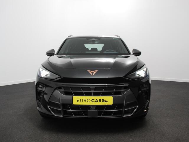 Cupra Terramar 1.5 eTSI 150 pk Automaat Business Navigatie Apple Carplay/Android Auto PDC VA + Camera 18" LM Velgen Full LED Signature