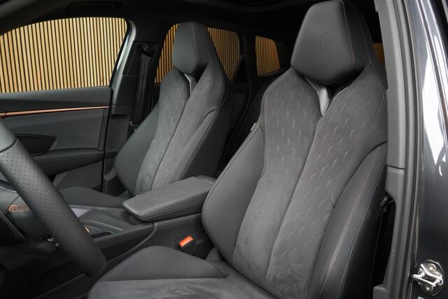 Cupra Terramar 1.5TSI/272pk e-Hybrid VZ Performance|2025|Panoramadak|Trekhaak|Head-up|20"LMV+AllSeason|Sennheiser|Keyless|PDC+Assist+360Camera|Memorystoel