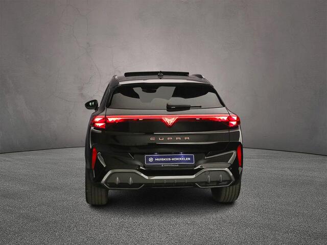 Cupra Terramar Business 1.5 TSI eHybrid 204pk DSG Automaat Trekhaak, Panoramadak, Adaptive cruise control, Achteruitrijcamera, Elektrische achterklep
