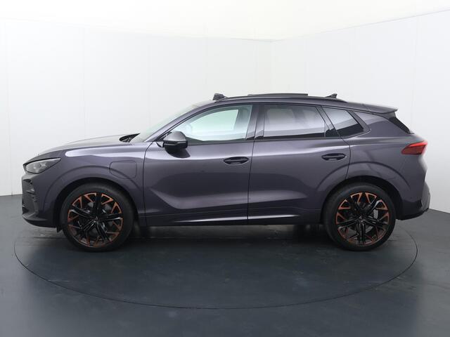 Cupra Terramar 1.5 TSI e-Hybrid VZ America s CUP | 272 PK | SoH 100% | Panoramadak | Matrix LED verlichting | Sennheiser audio | 360 graden camera | Lederen bekleding |
