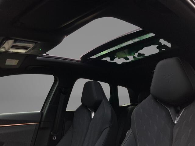 Cupra Terramar 1.5TSIe-Hybrid 150kW/204PK · Panoramadak · Leder/Alcantara kuipstoelen · SENNHEISER AUDIO · Camera + Parkeersensoren · Dodehoeksensor · Garantie t/m 21-05-2030 of 100.000km