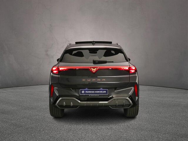 Cupra Terramar Business 1.5 TSI eHybrid 204pk DSG Automaat Trekhaak, Panoramadak, Adaptive cruise control, Achteruitrijcamera, Elektrische achterklep, Stoelverwarming