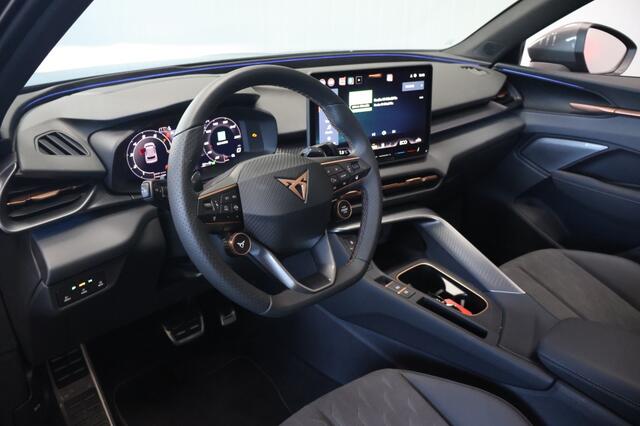 Cupra Terramar 1.5 e-Hybrid 272pk VZ | Panoramadak | Trekhaak | Sennheiser