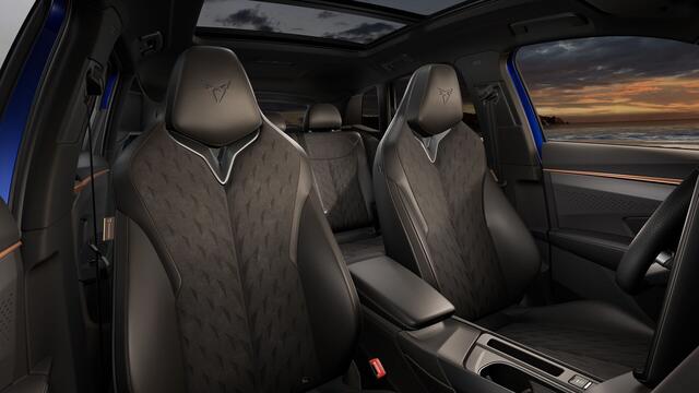 Cupra Terramar 1.5 TSI e-Hybrid 204 6DSG Business | 360 graden camera | Achteruitrijcamera | Draadloze Apple CarPlay(TM), Android Auto(TM)