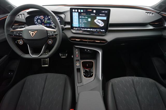 Cupra Terramar 1.5 TSI e-Hybrid Business 204PK DSG Pano-Schuifdak, Trekhaak, 20" LM Velgen, Keyless, Side