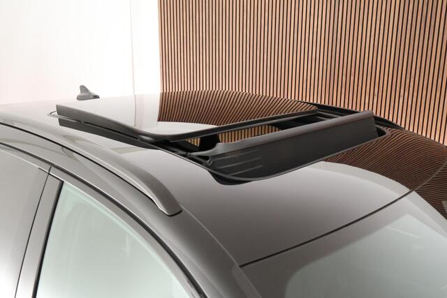 Cupra Terramar 1.5 TSI 272pk e-Hybrid VZ Performance 360Camera Keyless Stoelverwarming Panoramadak Navigatie