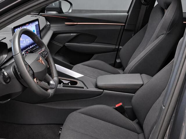 Cupra Terramar 1.5TSIe-Hybrid 200kW/272PK VZ · Panoramadak · Trekhaak · 360°Camera · Sennheiser sound · Garantie t/m 28-04-2030 of 100000km.