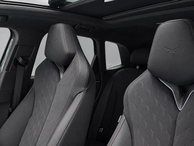 Cupra Terramar 1.5TSIe-Hybrid 200kW/272PK VZ · Panoramadak · Trekhaak · 360°Camera · Sennheiser sound · Garantie t/m 28-04-2030 of 100000km.