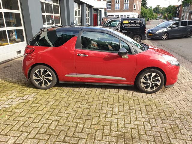 DS DS 3 1.2 PureTech Business All-in prijs Airco/LM velgen/Navigatie