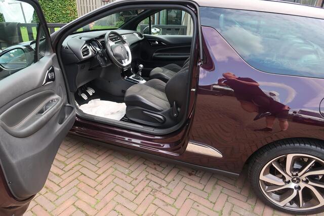 DS DS 3 Cabrio 1.2 PureTech Sport Chic CABRIO NAVI CRUISE