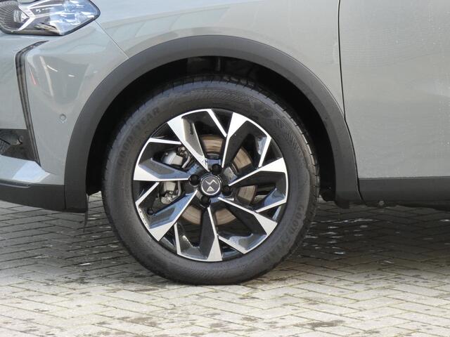 DS DS 3 1.2 Hybrid 136PK Performance Line | 18 INCH | Adaptive cruise | Stoel verwarming |