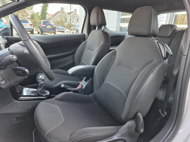 DS DS 3 1.2 PureTech So Chic 82pk | Climate Control | Cruise Control | Parkeersensoren | Lage Kilometerstand |