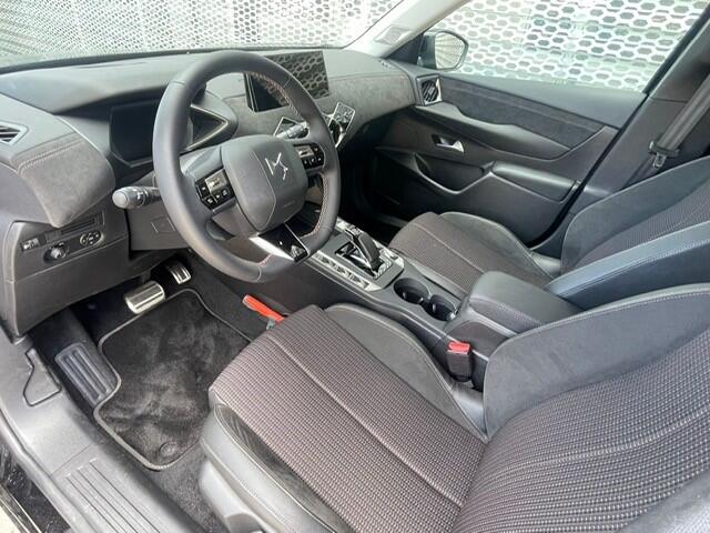 DS DS 3 E-Tense Performance Line 54 kWh | Head-up | Stoelverwarming | Navigatie | Camera |
