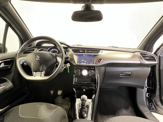 DS DS 3 1.2 PureTech So Chic | Navigatie | LM Velgen 16" | Parkeersensoren Achter | Cruise Control | Airco Automatisch |