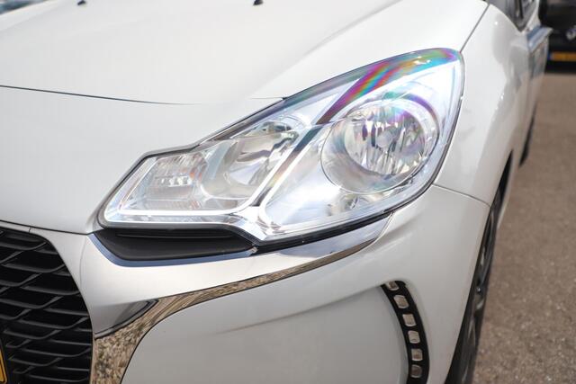 DS DS 3 1.2 PureTech Business 130PK Navigatie Bluetooth Clima Cruise PDC Carplay Android Auto Two Tone Parelmoer Wit