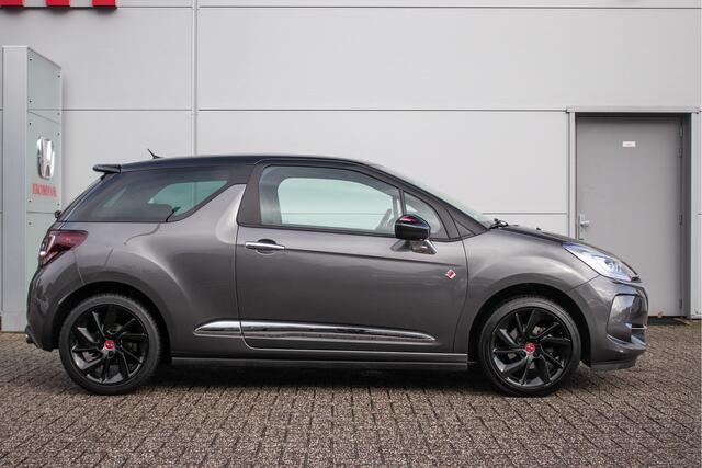 DS DS 3 1.2 PureTech automaat Performance Line Onderhoudshistorie | Nav | Cam | Cruise