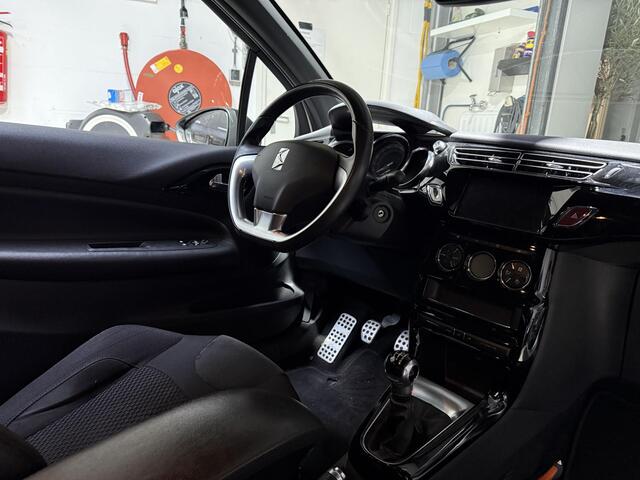 DS DS 3 1.2 PureTech So Chic | Navigatie | Climate Control | Cruise Control |