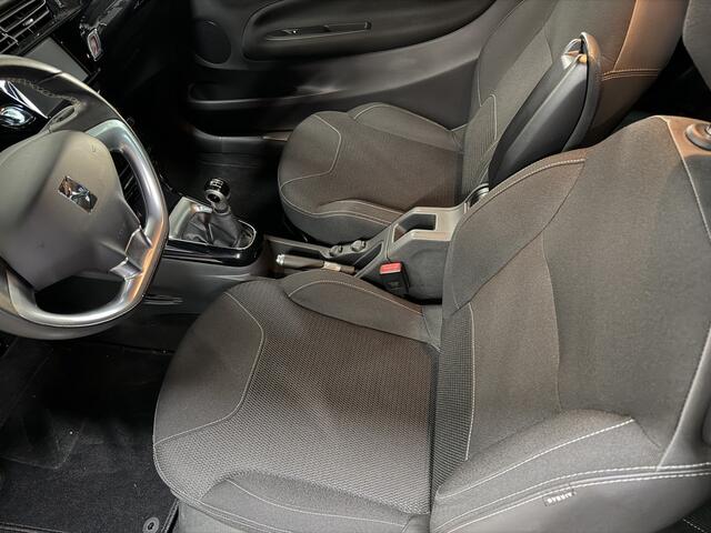 DS DS 3 1.2 PureTech So Chic NL-117-J