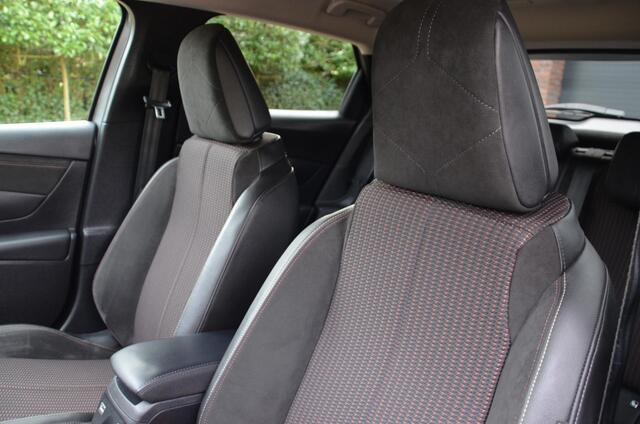 DS DS 3 1.2 PureTech Performance Line Navi/Pdc/Ecc/Stoelverwarming/Cruise control adaptief met Stop&Go en stuurhulp/Achteruitrijcamera/Velours/alcantara bekleding