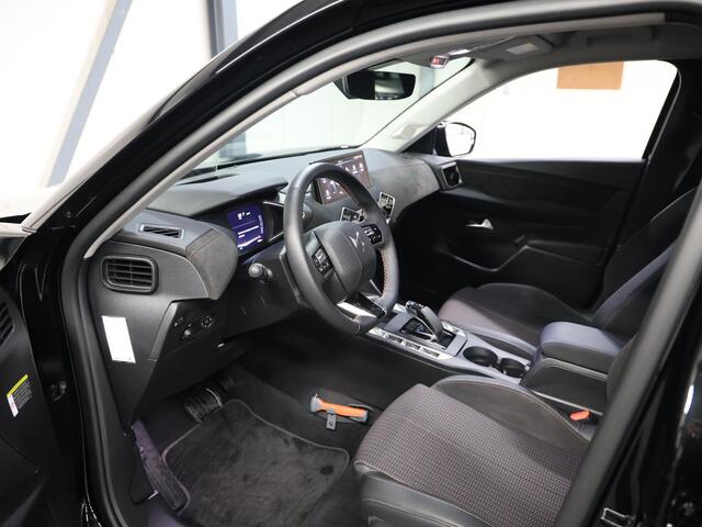 DS DS 3 E-Tense Performance Line 54 kWh 156PK | 1ste eigenaar | AUTOMAAT | AppleCarPlay/AndroidAuto | Navigatie | Climate Control | Adaptief Cruise Control | 360'Camera | Alcantara | Keyless | Head-Up Display | Privacy Glass | Isofix | Warmtepomp |
