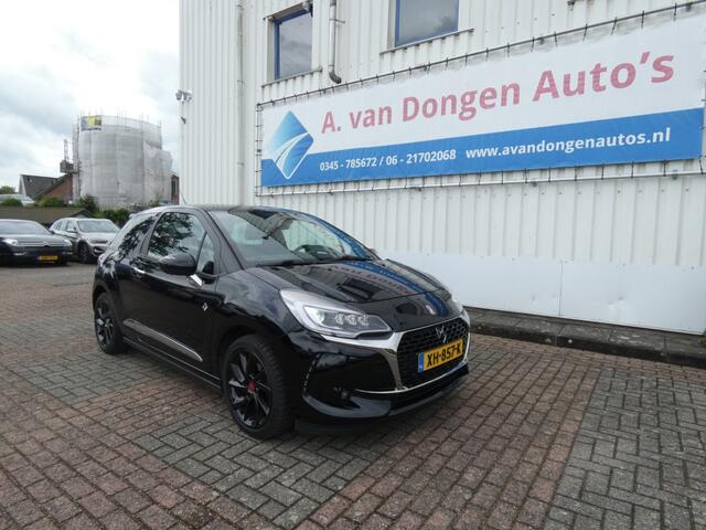 DS DS 3 1.2 PT PERFORMANCE LINE Automaat,Navi,Camera,Led