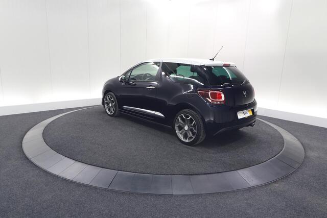 DS DS 3 PureTech 110 So Chic | Camera | Navigatie | Parkeersensoren | Climate Control