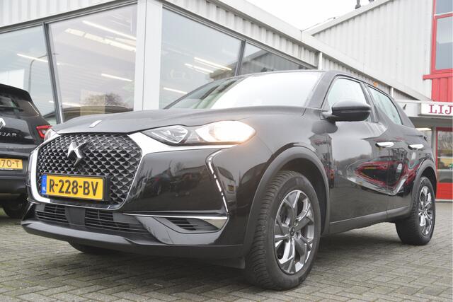 DS DS 3 CROSSBACK 1.2 PureTech Montmartre Carplay | DAB | PDC | LMV | AC | Bluetooth | Cruise