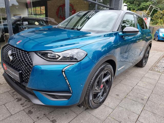 DS DS 3 CROSSBACK two tone 1.2 PureTech Performance Line+