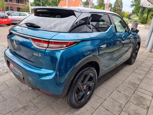 DS DS 3 CROSSBACK two tone 1.2 PureTech Performance Line+
