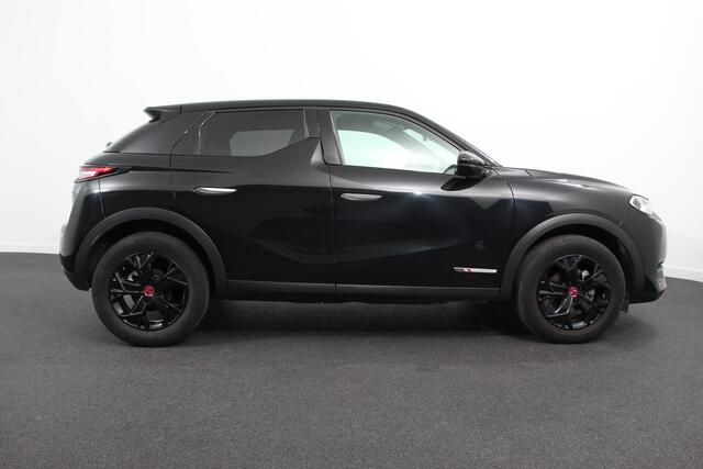 DS DS 3 CROSSBACK 1.2 PureTech 130 PK Automaat Performance Line | Climate Control | Parkeer sensoren Achter | Lichtmetalen velgen