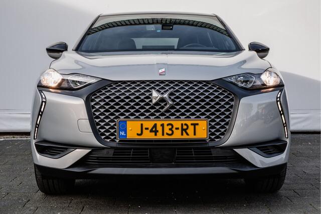 DS DS 3 CROSSBACK E-Tense Performance line 50 kWh 3-Fase/ Stoelverwarming/ Camera/ Navigatie/ Carplay/ Half leer