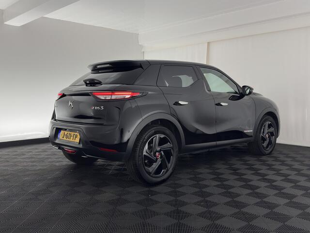 DS DS 3 CROSSBACK E-Tense Performance Line+ 50 kWh [ 3-Fase ] {SOH-90%} (INCL.BTW) *LEATHER-FABRIC | MATRIX-LED | ADAPTIVE-CRUISE | DIGI-COCKPIT | HEATED-SPORTSEATS | CAMERA | KEYLESS | NAVI-FULLMAP | DAB+ | ECC | PDC | 18''ALU*