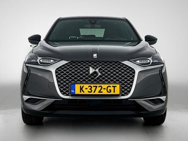 DS DS 3 CROSSBACK E-Tense Executive 50 kWh / 100% Elektrisch / 100% Stijlvol / Cruise ctr. / Lm velg. / Airco-ecc / Navigatie / DAB / Privacy Glass / Achteruitrijcamera met 180° Vision + parkeersensoren vóór en achter / Apk 05-2027