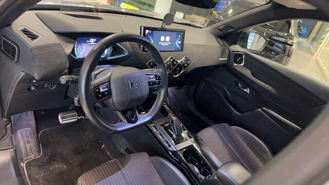DS DS 3 CROSSBACK E-Tense Performance Line 50 kWh | SoH 92,4 % | Navigatie pro | Parkpilot/Camera | HUD | Keyless |
