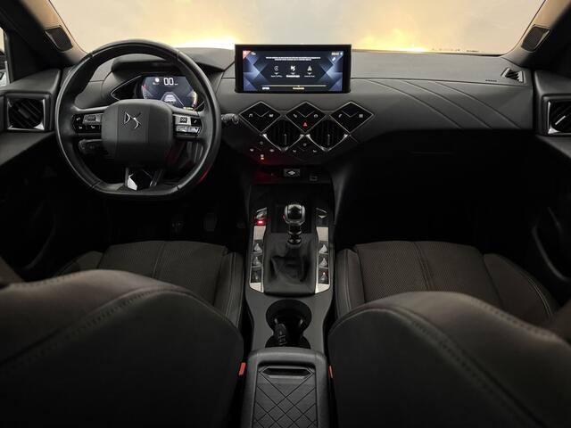 DS DS 3 CROSSBACK 1.2 PureTech Business Camera, Apple carplay, Rijstrook correctie, Cruise control, Clima, Keyless start, Lichtmetalen velgen