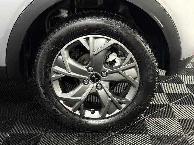 DS DS 3 CROSSBACK 1.2 PureTech Business Camera, Apple carplay, Rijstrook correctie, Cruise control, Clima, Keyless start, Lichtmetalen velgen