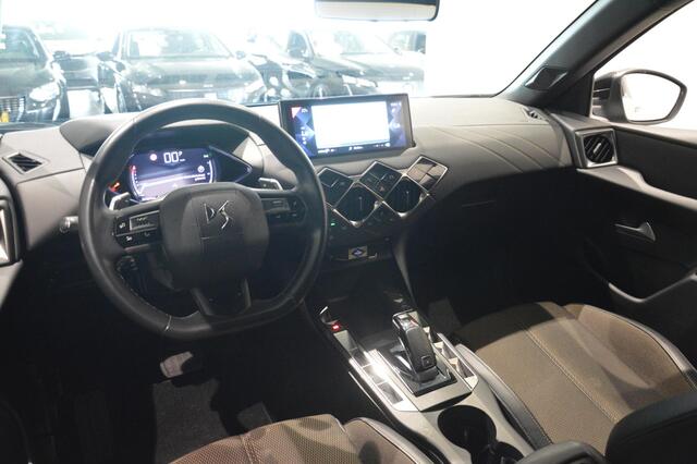 DS DS 3 CROSSBACK 130PK Bastille | Automaat | Apple Carplay/Android Auto | Achteruitrijcamera | Climate Control | Lichtmetalen Velgen |
