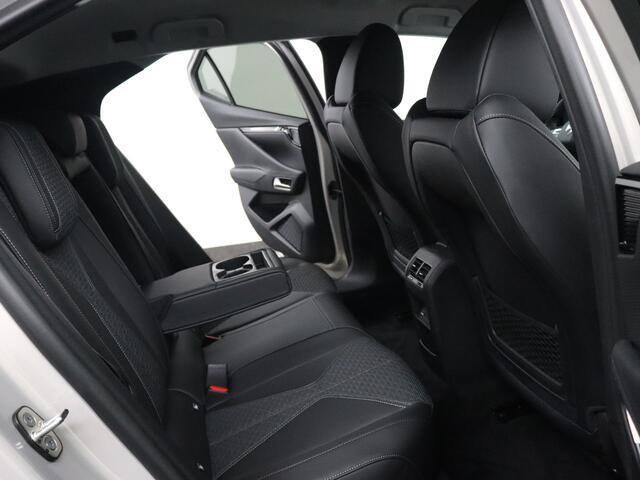 DS DS 4 130pk Automaat Trocadero | Navigatie + Head-up Display |