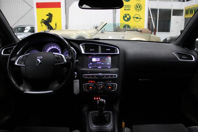 DS DS 4 1.2 PureTech Business Airco, Cruise control, Stoelverwarming, Parkeersensoren