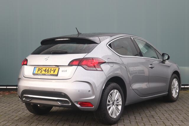 DS DS 4 BWJ 2017 1.2 131 PK Chic LED / HALF LEDER ALCANTARA / CLIMA / CRUISE / NAVI / CAMERA / XENON