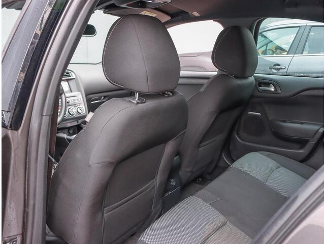 DS DS 4 130pk P.T. Connected Chic (1ste eig./NAV./LED/Climate/Camera/17"LMV/Cruise/ALLSeason)