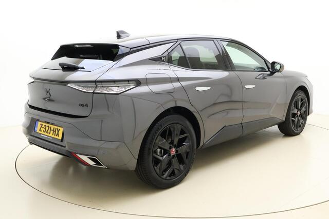 DS DS 4 1.2 PureTech Performance Line 130 PK Automaat | Navigatie | Camera | Lichtmetalen velgen Black | Keyless | Getint glas | Draadloze telefoonlader