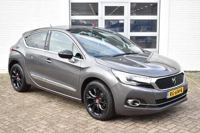 DS DS 4 PureTech 130 Performance Line Navi | Airco | Trekhaak | 4 Seizoenenbanden | + Aanhanger gewicht 1450 kg | Zeer Compleet