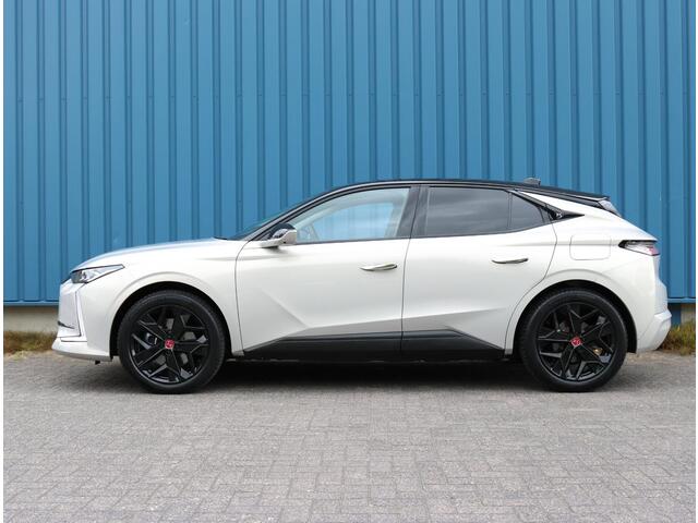 DS DS 4 E-Tense 225PK Performance Line+ | AppleCarPlay/AndroidAuto | Navigatie | Climate Control | Adaptief Cruise Control | 19"LMV | 360'Camera | Alcantara/Leer | Keyless | Head-Up Display | TwoTone | Electrische klep | Privacy Glass |